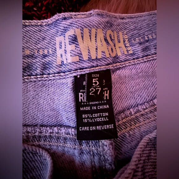 NWT Rewash light denim non Distressed Jeans - size 5 - Picture 5 of 5